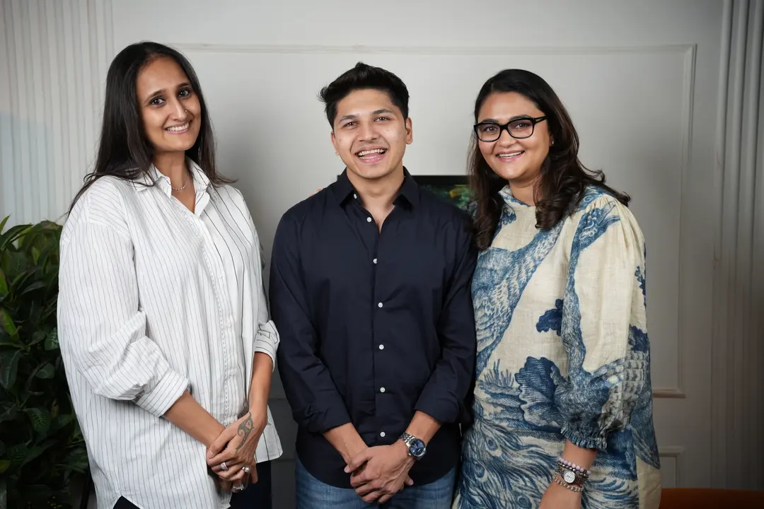 Niharika & Meshwa Patel